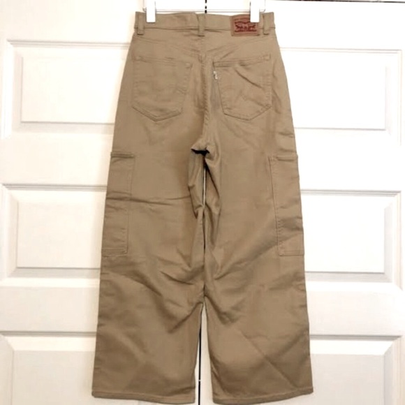 NWT LEVI'S High-Waisted Wide Leg Jean Crop Pant Khaki/Tan 26 - Picture 5 of 7